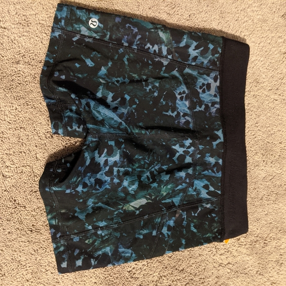 lululemon athletica Pants - Lululemon What the Sport Short size 4